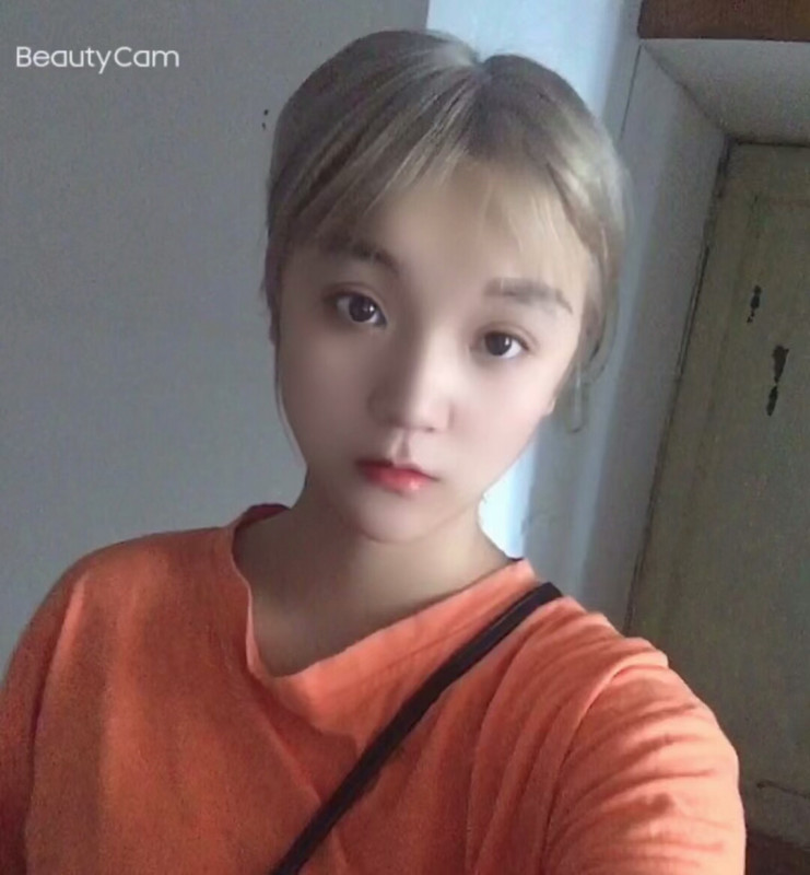 年轻的推油妹子